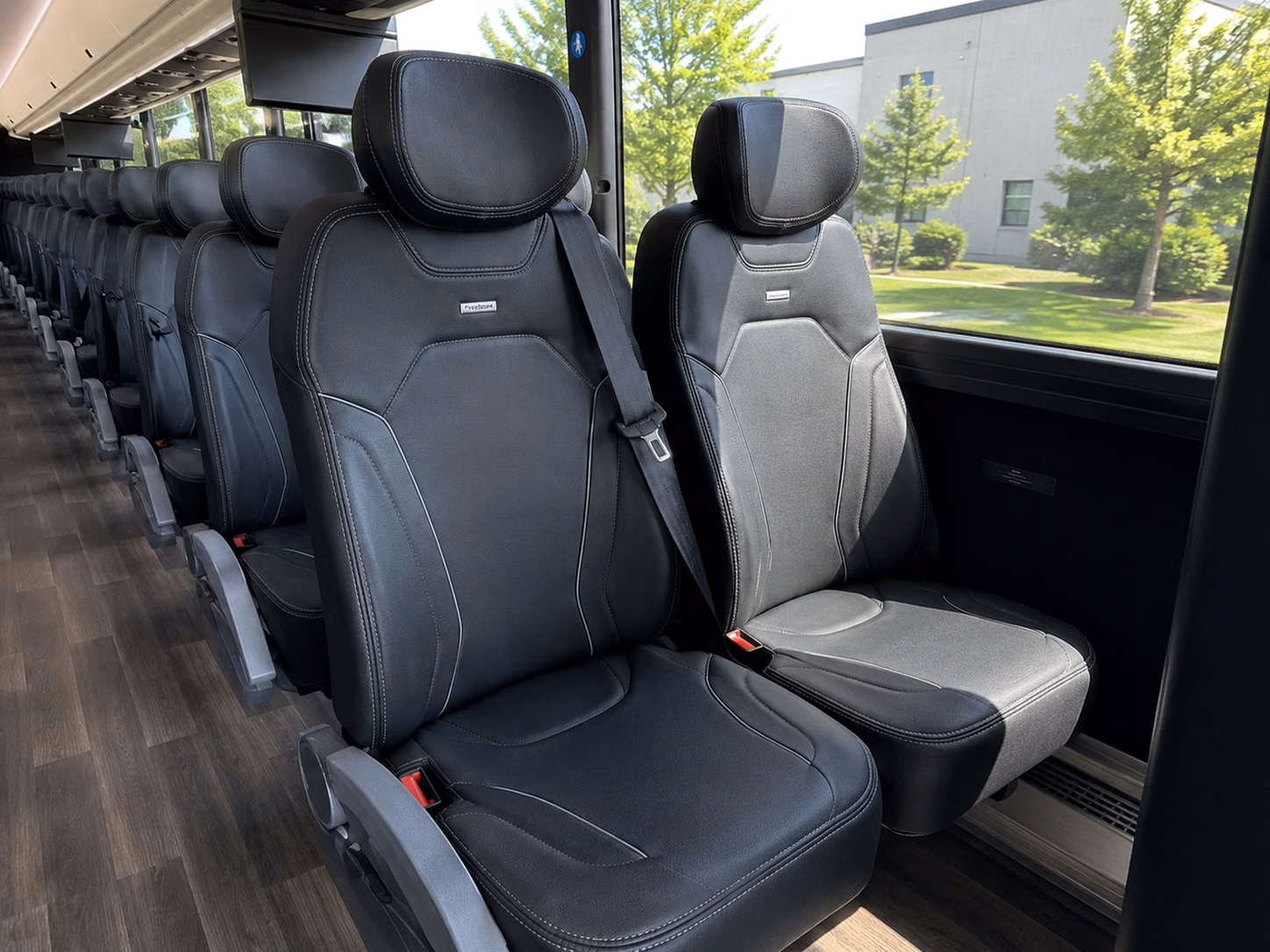 minibus rentals for hartford athletic and hartford wolf pack games