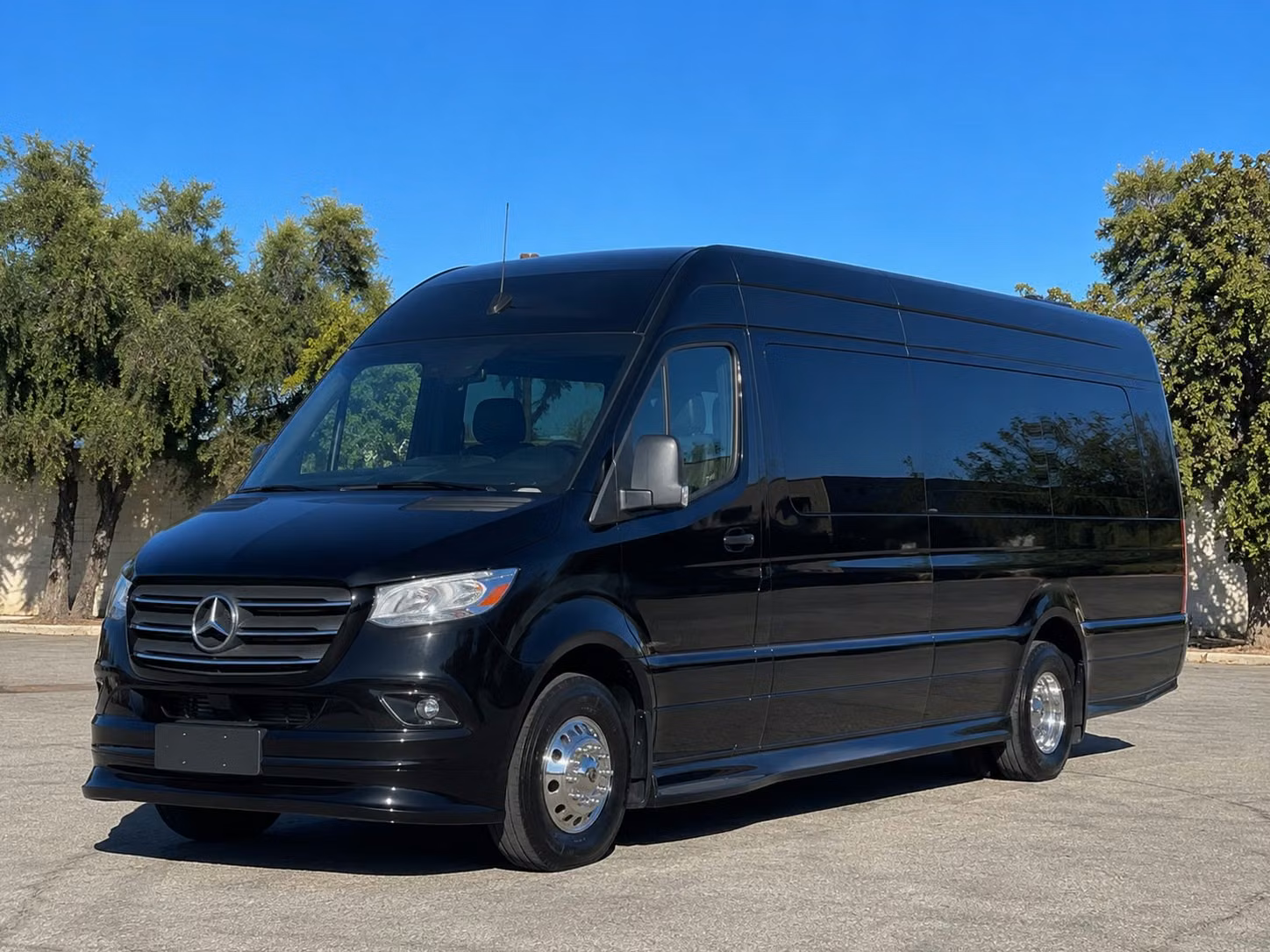 transportation serving west hartford and nearby cities
