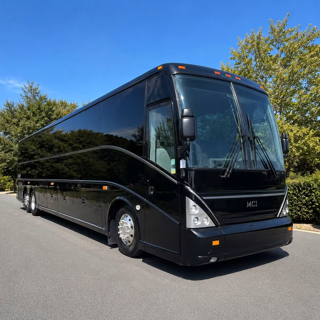 west hartford charter bus hero 3