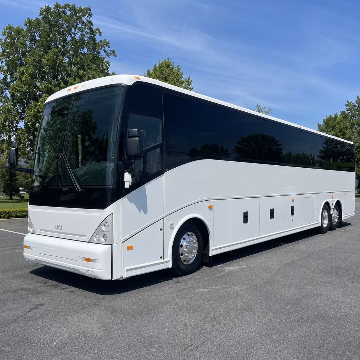 you can find and book airport transportation in west hartford and any nearby city